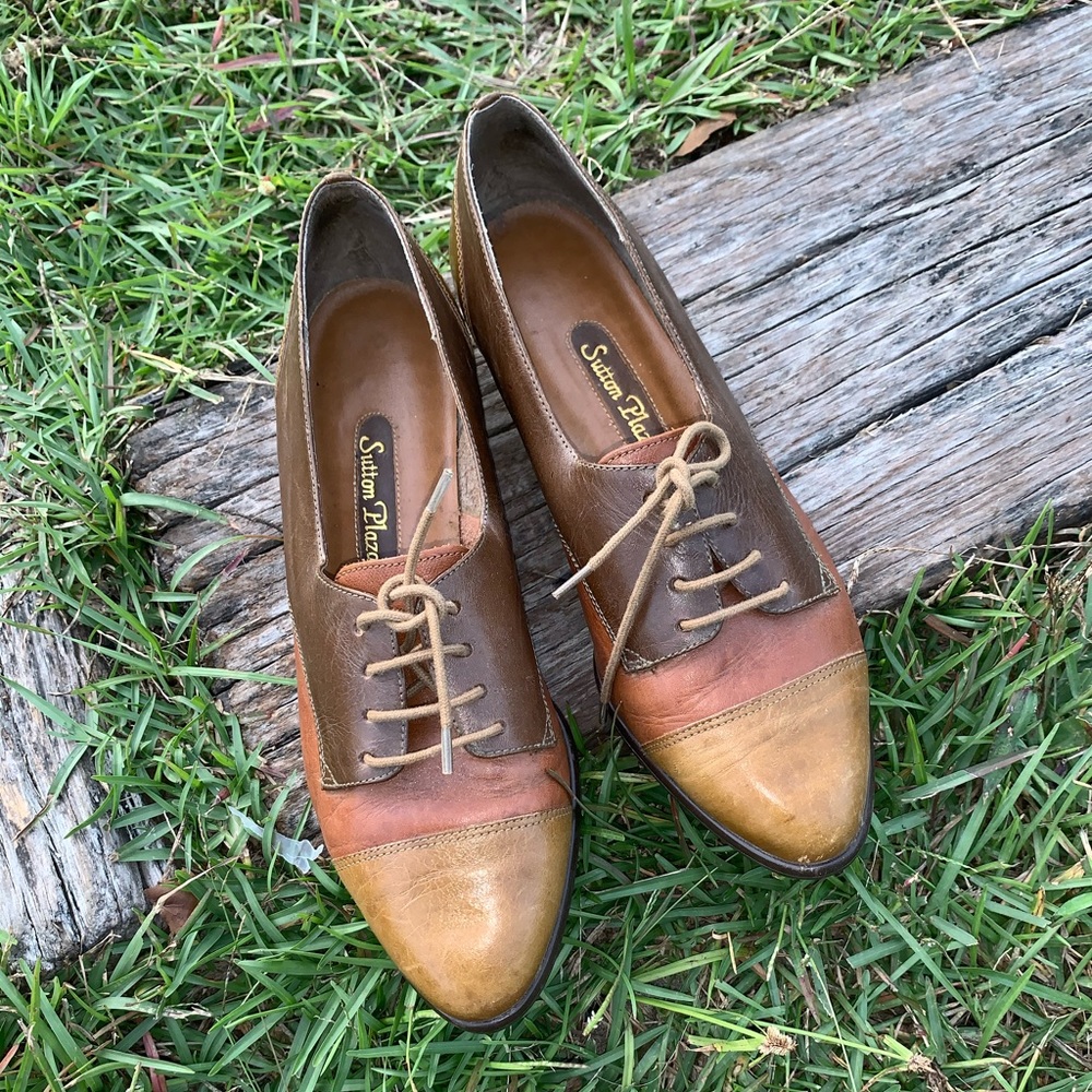 Vintage Sutton Shoes
